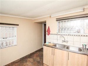 4 Bedroom House in Swartkops