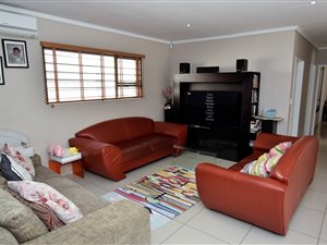 3 Bed Cluster in Johannesburg North