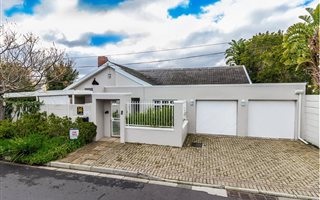 3 Bedroom House in Tokai