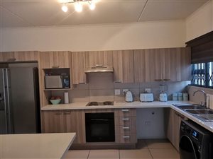 3 Bed Cluster in Fourways Gardens