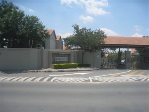 2 Bedroom Apartment in Fourways