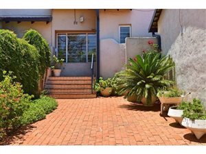 3 Bed Duplex in Parkmore