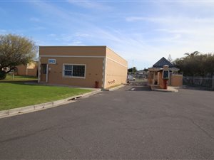 2 Bed Townhouse in Tableview