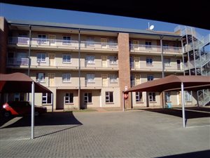 2 Bed Flat in Pretoria North