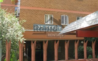 1 Bedroom Apartment in Sunnyside