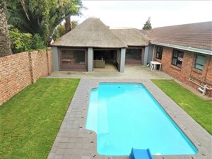 3 Bedroom House in Kamma Park