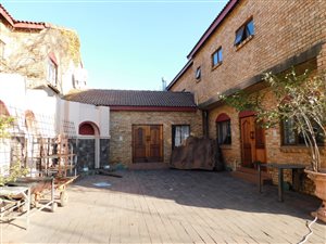 60 m² Retail Space in Hennopspark