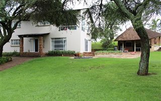 4.2 ha Farm in Boschkop