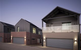 2 Bedroom House in Waterfall Estate