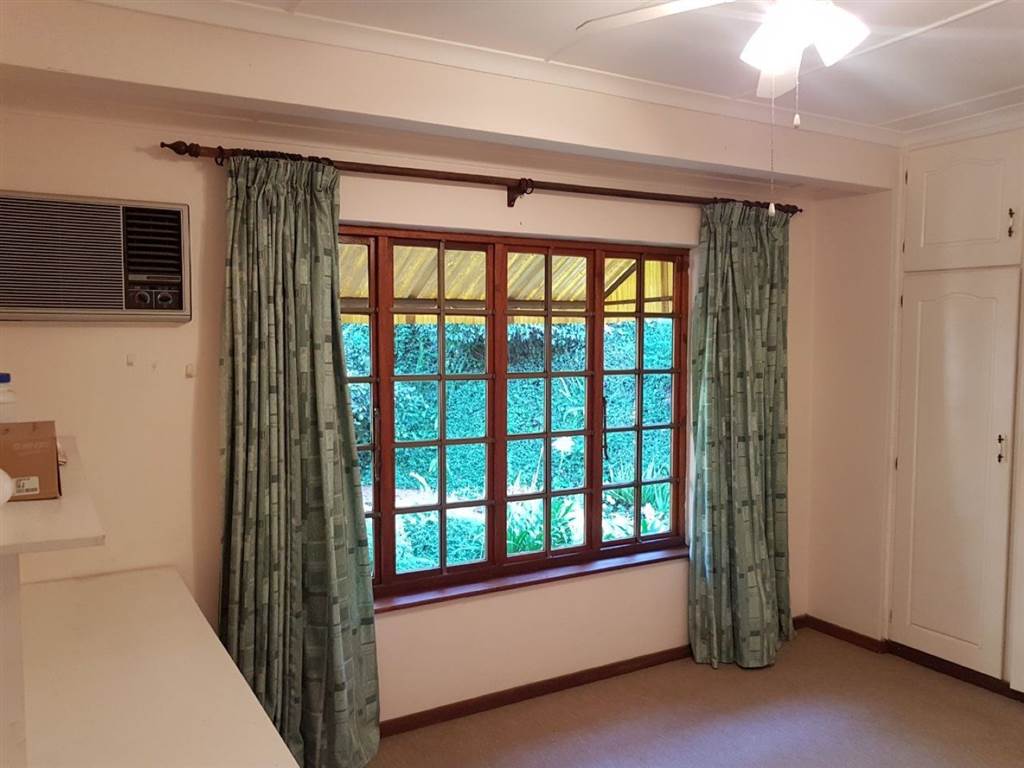 3 Bedroom Townhouse in Lester Park photo number 20