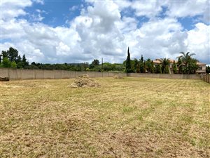 1510 m² Land available in Ruimsig