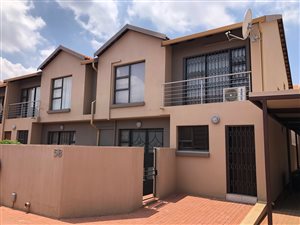 3 Bed Townhouse in Raslouw