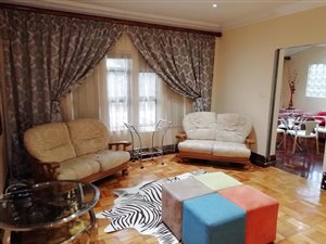 4 Bed House in Pinelands