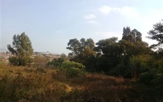 2000 m² Land available in Henley on Klip