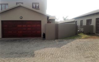 3 Bedroom Cluster in Ebony Park