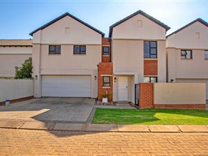 3 Bed House in Broadacres