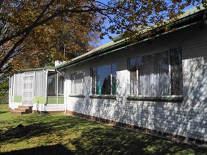 3 Bed House in Montgomery Park