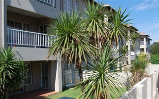 2 Bedroom Townhouse in Houghton Estate