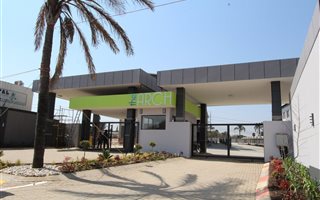 2 Bedroom Apartment in Sebenza