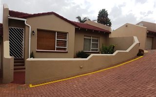 2 Bedroom Apartment in Noordheuwel