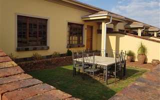 3 Bedroom Simplex in Comet
