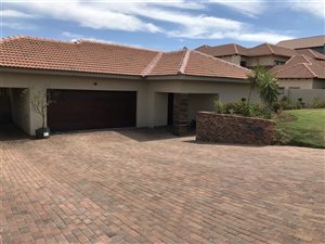 4 Bed House in Pebble Rock