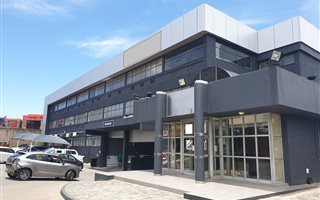 1042 m² Commercial space in Sunnyrock