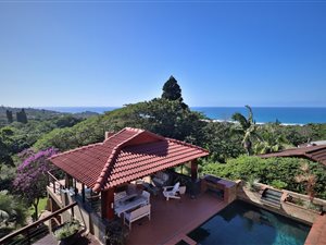 5 Bed House in Southbroom