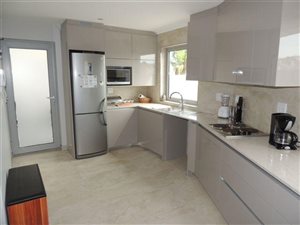 1 Bed House in West Beach
