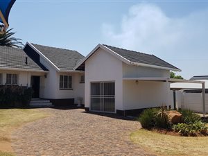 Commercial space in Ontdekkers Park
