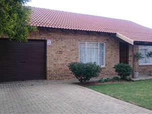 2 Bed Townhouse in Meiringspark