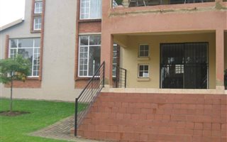 3 Bedroom Apartment in Honeydew