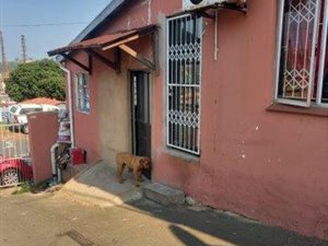 3 Bed House in Austerville