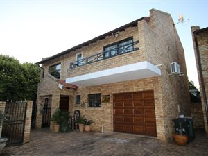 3 Bed Duplex in New Redruth