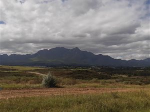 891 m² Land available in Kingswood Golf Estate