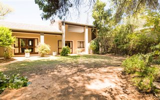 6 Bedroom House in Oudtshoorn