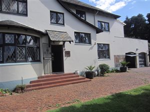 3 Bed House in Cyrildene