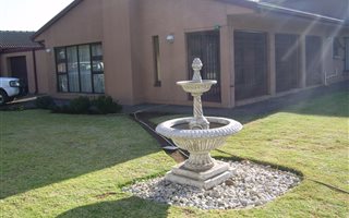 3 Bedroom House in Kookrus