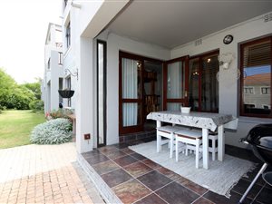 3 Bed Apartment in Castleton