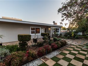 4 Bed House in Karindal