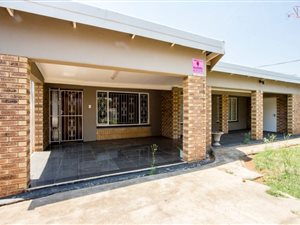 3 Bed House in Richview