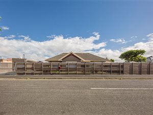 3 Bed House in Goodwood Estate