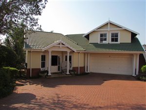 3 Bed Simplex in Mt Edgecombe Estate 1 & 2