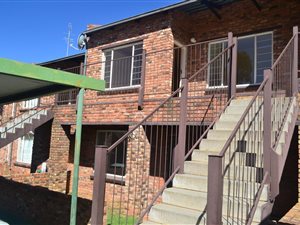 2 Bed Apartment in Grobler Park