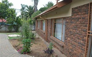 3 Bedroom House in Norkem Park