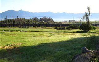 1213 m² Land available in Tulbagh