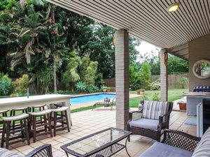 3 Bed House in Woodside
