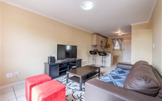 2 Bedroom Apartment in Diep River