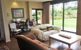 4 Bedroom House in Cotswold Downs Estate