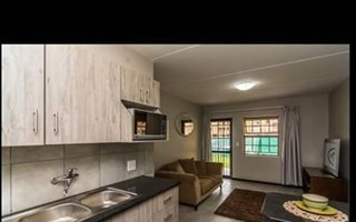 2 Bedroom Flat in Heuweloord
